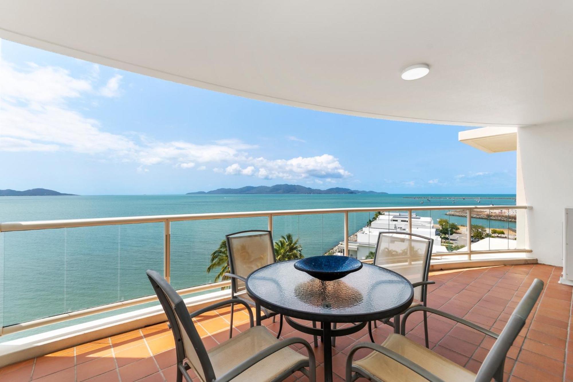 Mariners North Holiday Apartments Townsville Exterior photo