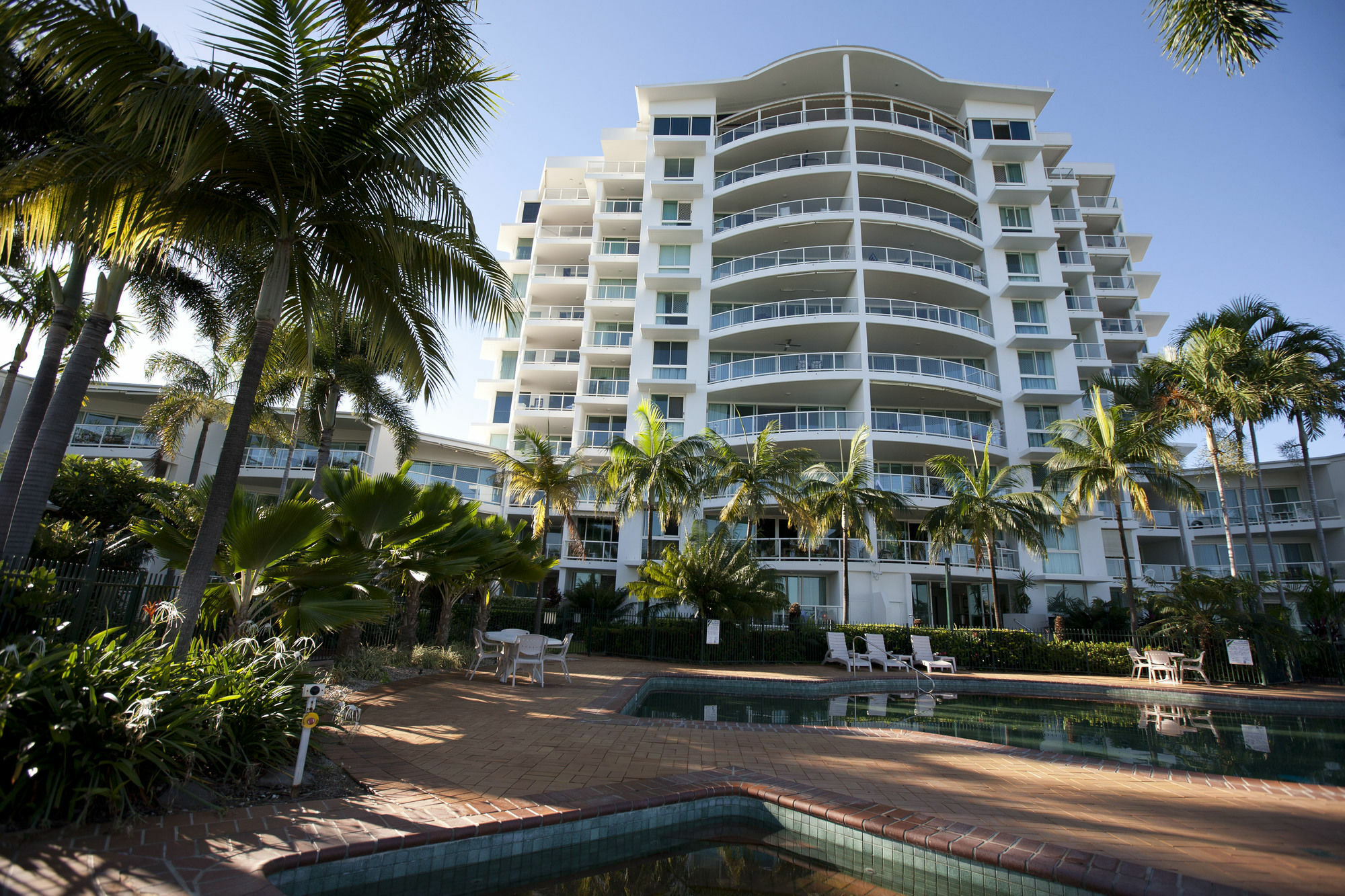 Mariners North Holiday Apartments Townsville Exterior photo