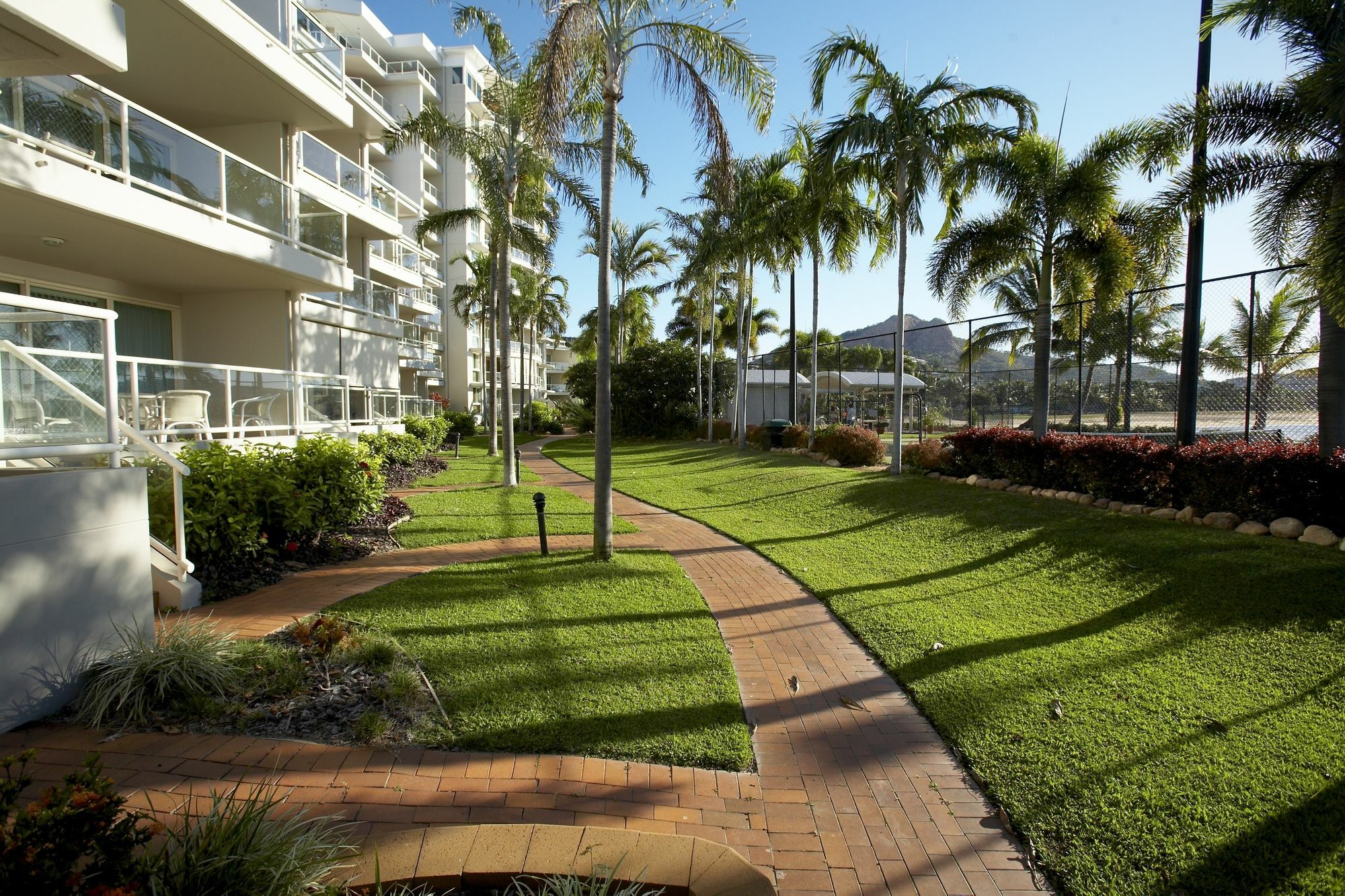 Mariners North Holiday Apartments Townsville Exterior photo